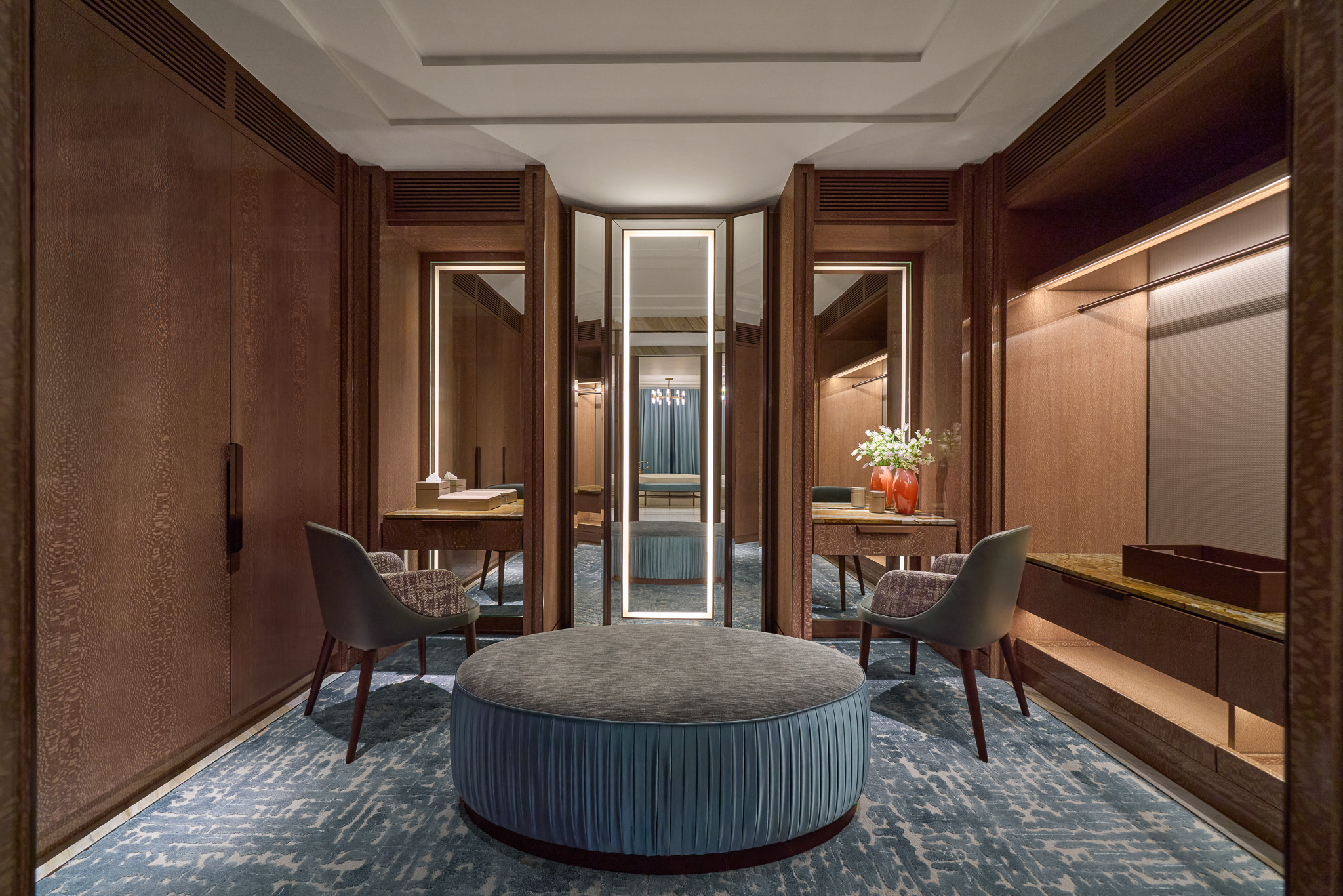 HERITAGE SUITE